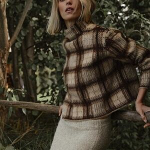 NWT Zara Plaid Brushed Effect Knit High Neck Sweater In Beige/Taupe Brown